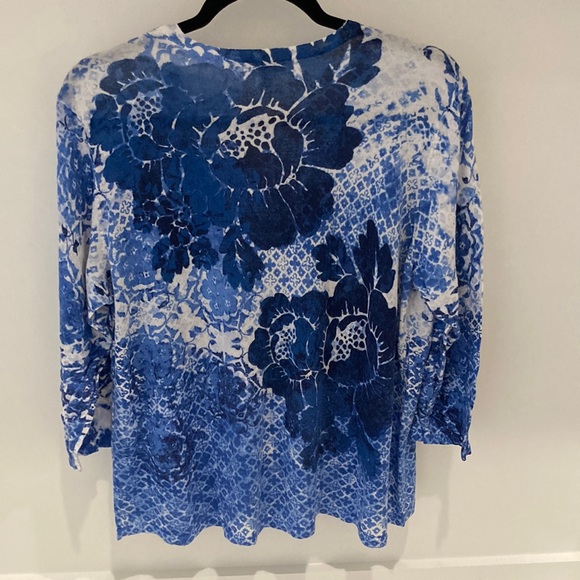 Chico's Vintage Shades of Blue Floral Cardigan, 3/4 Length Sleeves, Size 3 - Picture 5 of 6
